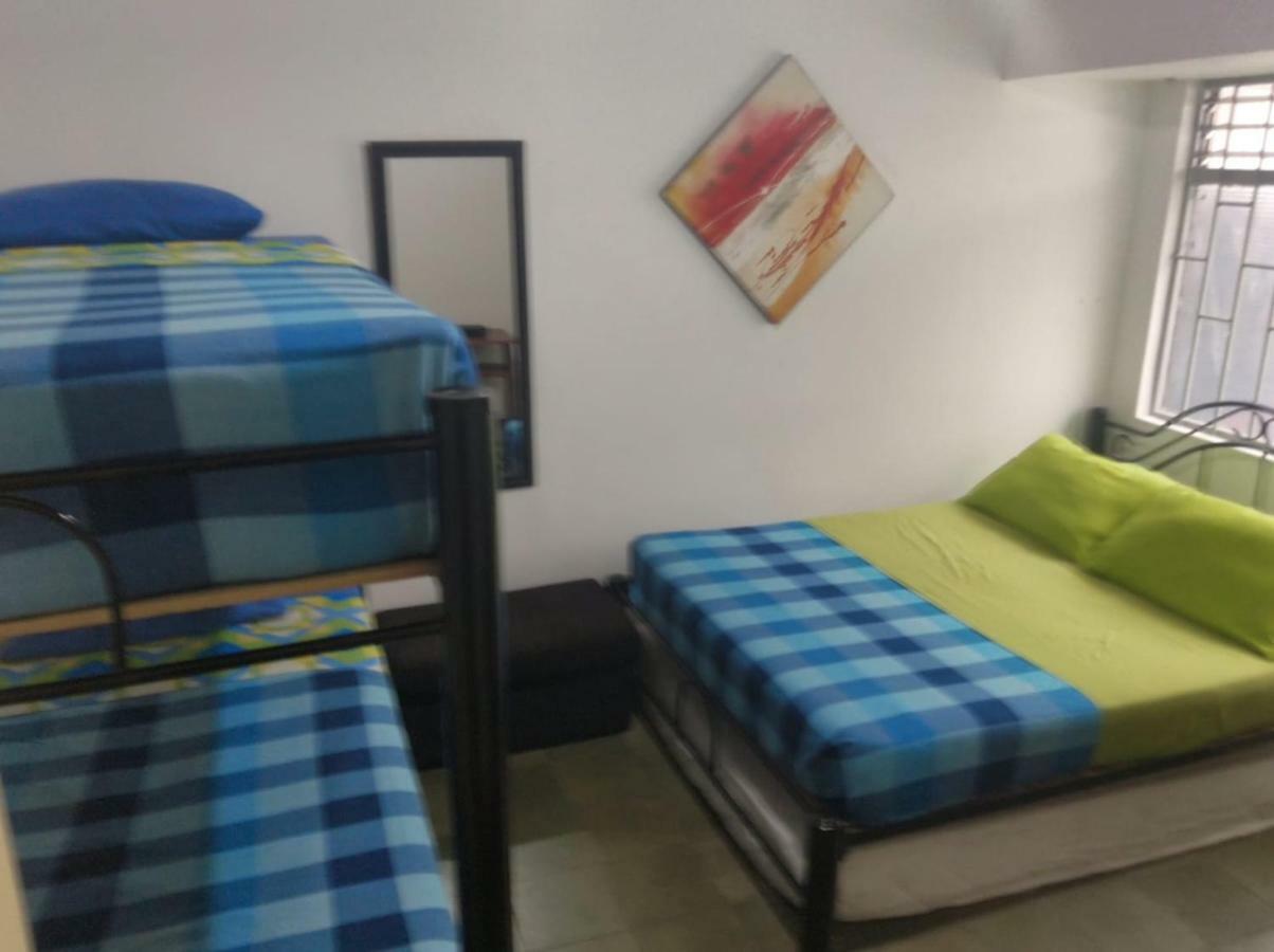 Casa Blanca Hostel Medellín Exteriör bild