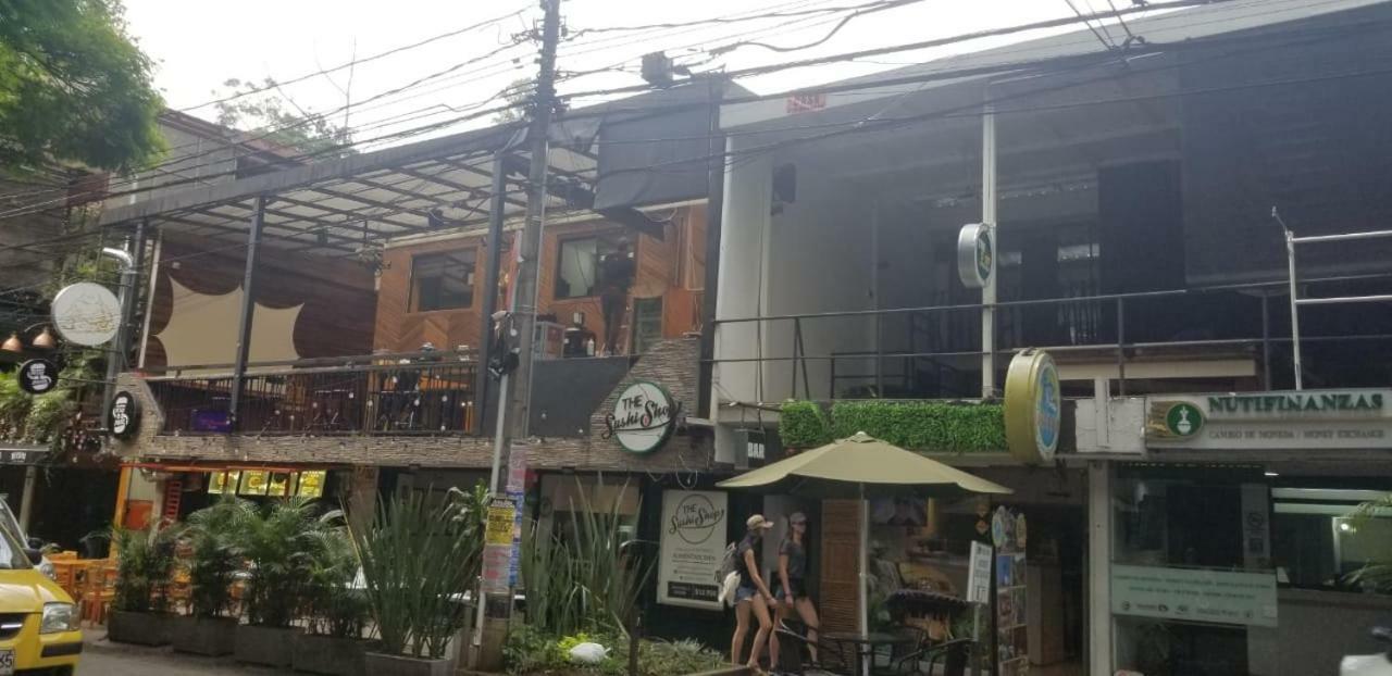 Casa Blanca Hostel Medellín Exteriör bild