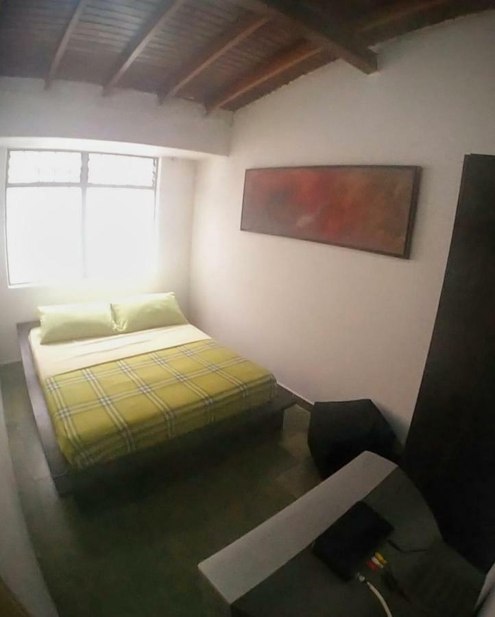 Casa Blanca Hostel Medellín Exteriör bild